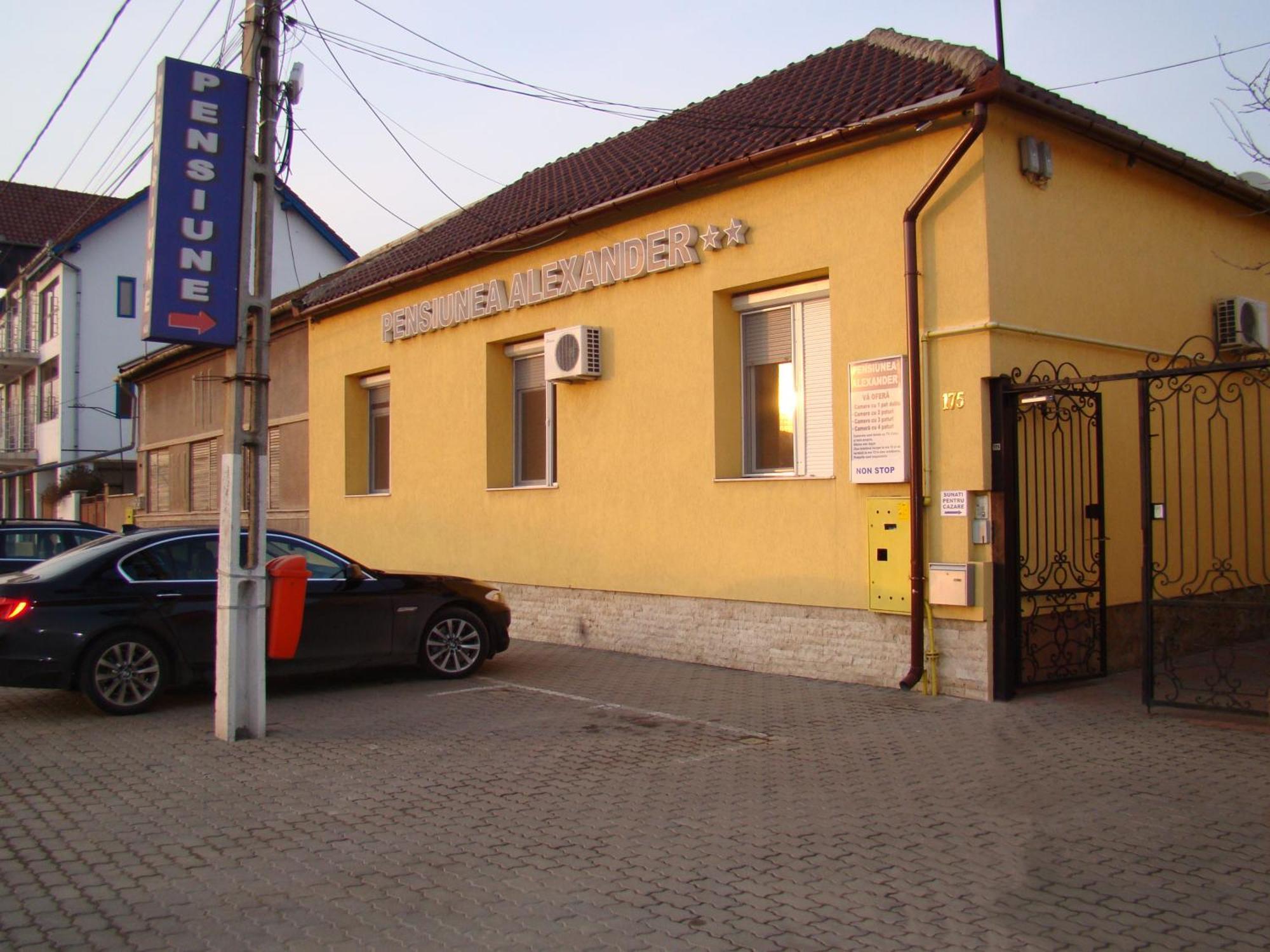 Pensiunea Alexander Hotel Arad Exterior photo